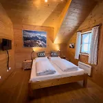 Almhütte Falkert