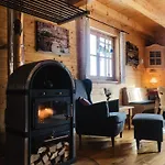 Almhütte Falkert Orman Evi *