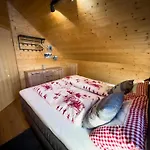 Almhütte Falkert Orman Evi