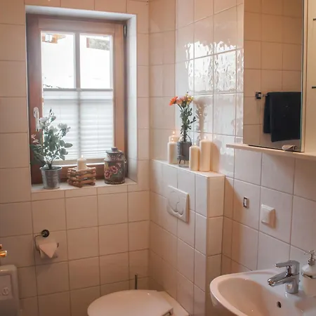 Jaktstuga Almhuette Falkert *