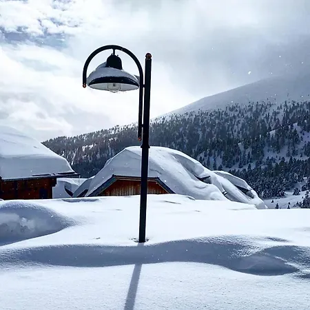 Lodge Almhuette Falkert *