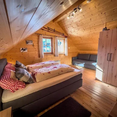 Almhuette Falkert Lodge