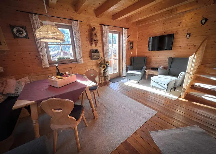 Almhuette Falkert Lodge