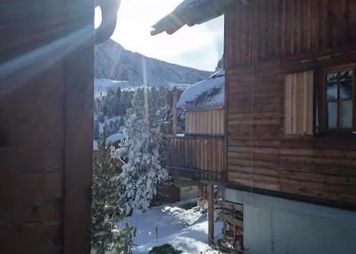 Almhuette Falkert Lodge *