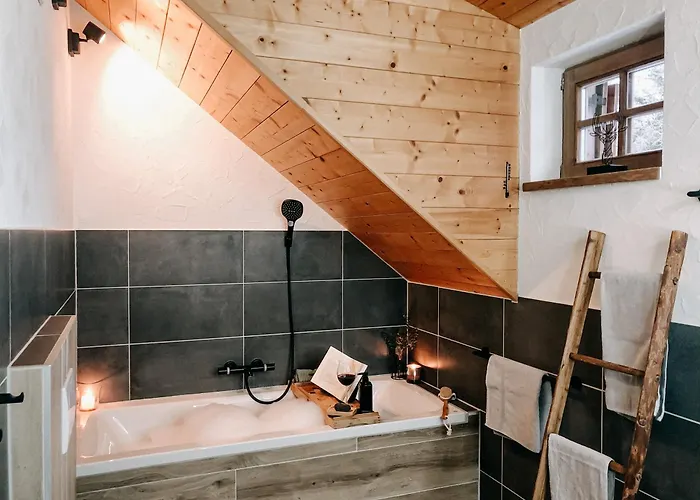 Domek letniskowy Almhuette Falkert